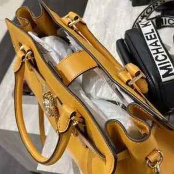 NWT: MICHAEL KORS HAMILTON MEDIUM LEATHER SATCHEL - Picture 7 of 11